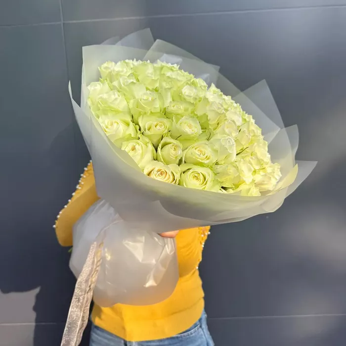 51 белая импортная роза 50 см