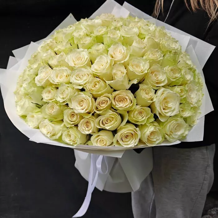 101 белая импортная роза 50 см